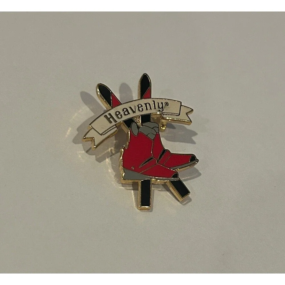 Heavenly Ski Souvenir Collector Pin Lake Tahoe California Nevada Crossed Skis